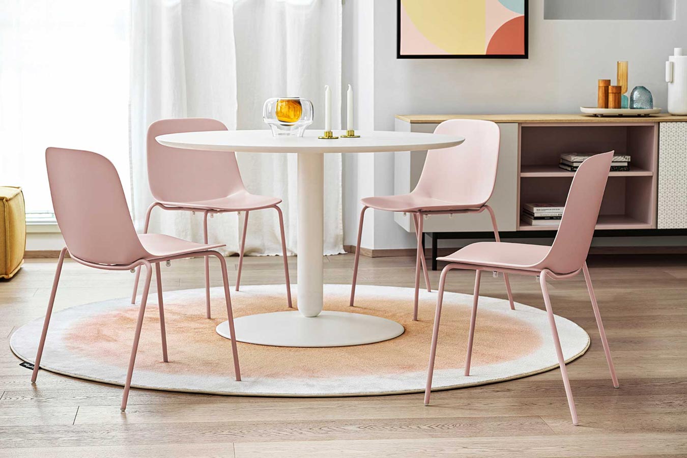 Sedia a 4 gambe in metallo Vela di Calligaris in tanti colori